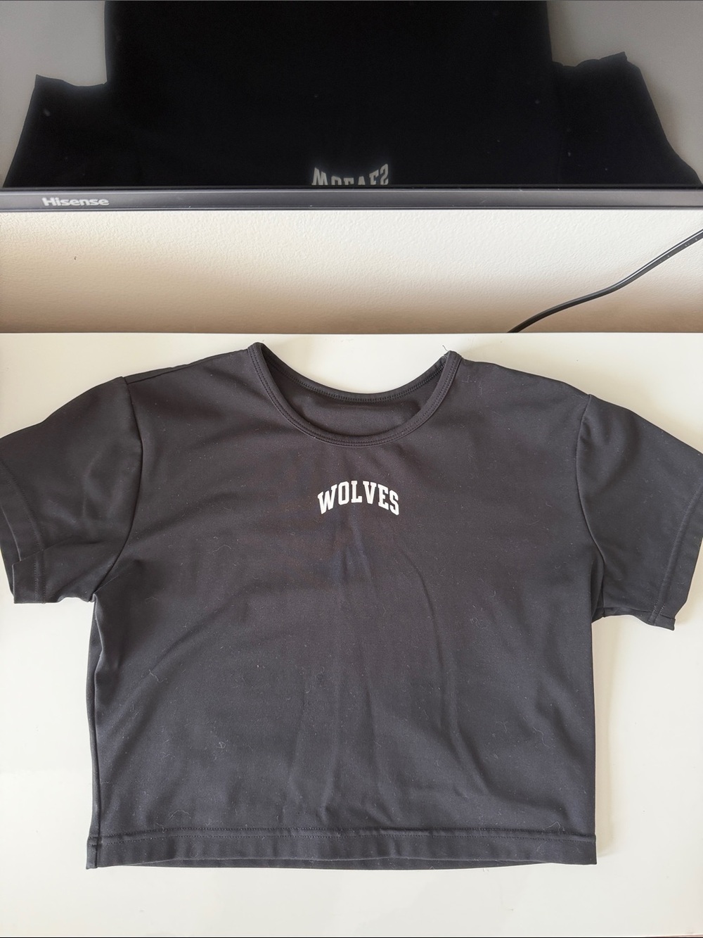 🐺🖤Wolves Black Cropped Tee🖤🐺